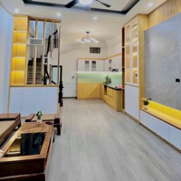 Nhà Đẹp Ở Ngay, Phố Khương Đình, 35M*5T, Lô Góc, 2 Thoáng, Ngõ 3M, Vài Bước Chân Ra Phố