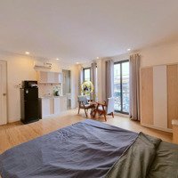 Căn Hộ Ban Công Rộng/ Cửa Sổ Thoáng, Chợ Tân Định, Huỳnh Tịnh Của Q3
