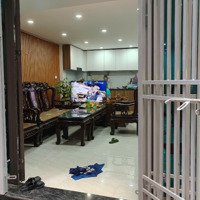 Nhà 5 Tầng, Mới Đa Sỹ, Kiến Hưng. Em Thương: Không Chín 82079122