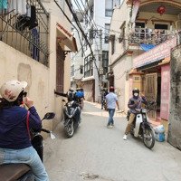 Nhà 5 Tầng, Mới Đa Sỹ, Kiến Hưng. Em Thương: Không Chín 82079122
