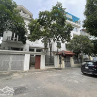 Biệt Thự Vườn Đào Bán Ở Khu D5 Tuyệt Đẹp, Gara Để 3 Ô Tô, View Nhìn Ra Vườn Hoa, Gần Lotte