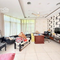 Ngang 7,5M Nhà Đẹp Ở Ngay - Ngã 4 Phú Nhuận7,5M X 13M 4 Tầng Sân Thượng Hòn Non Bộ, Sân Vườn