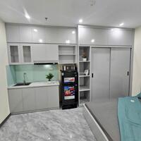 Cần bán gấp nhà dòng tiền cao phố Nhật Tảo 120m2, 7T, 33P khép kín đủ đồ, thang máy giá đầu tư