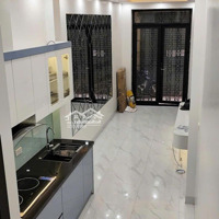 Chị Hoa Cần Bán Gấp Nhà Phố Đại La - 1 Bước Ra Phố Đại La- Gần Trường Đại Học Bách Kinh Xây