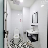 Khai Trương căn hộ ngay trung tâm quận 10, bancol to đùng, view đẹp, gần BigC Tô Hiến Thành