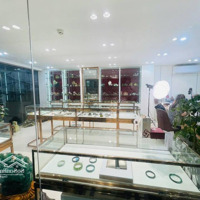 Siêu Phẩm Mặt Phố La Thành, Lô Góc 3 Thoáng, 74M2, Tặng Gpxd Giá 3X Tỷ