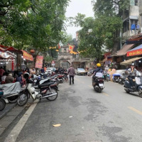 Mặt Phố Cổ Khách Du Lịch Đông - Ô Tô 2 Chiều - Vỉa Hè Rộng - Kinh Doanh Nhà Hàng Hoặc Khách