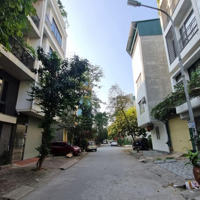 Mảnh Đất Đẹp - Phân Lô Ô Tô Vào Nhà- Liền Kề Kiến Hưng- Hà Đông - Diện Tích: 50M- Mặt Tiền: 4M- Nhỉnh 10 Tỷ