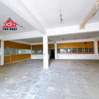 Cho thuê xưởng 5000m2 trong KCN Trảng Bom, Đồng Nai, giá thuê 300tr/tháng.