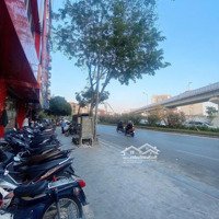 View Hồ Hoàng Cầu Cực Chill Một Bước Ra Mặt Phố
Hoàng Cầu 55M_5 Tầng_15.3 Tỷ
Sổ Đỏ Pháp Lý Rõ Ràng