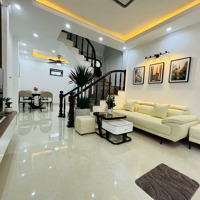 Bán Gấp Nhà 4 Tầng Đường Kim Giang - Đại Kim - Hoàng Mai. Lô Góc, Mặt Tiền 4M. Giá Hơn 6 Tỷ