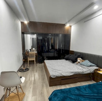 Bán nhà Hai Bà Trưng, nhà đẹp, sổ nét thổ cư 100%, 37m2, 5 tầng nhỉnh 9 tỷ