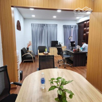 Nhà Bán Bến Vân Đồn, Giao Thương Với Khánh Hội Và Hoàng Diệu, Ngang Lớn Nở Hậu Tài Lộc Cho Gia Chủ