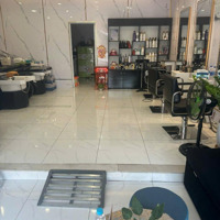 Sang Tiệm Nail Mặt Tiền P2, Bình Thạnh,Dtsd 60M2, Bếp, Phòng Ở Lại, Sang 40 Triệu, Thuê 15 Triệu