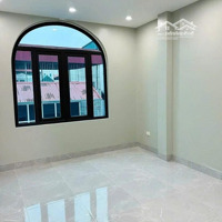 Bán Nhà Mới Xây Phố Yên Hòa, Cầu Giấy: 30.5M2, 5 Tầng, Ngõ Thoáng Sáng, Gần Phố, Giá Bán 7.6 Tỷ