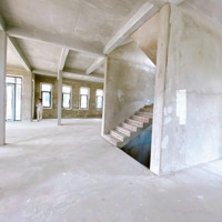 Cho Thuê Biệt Thự Siêu Đẹp Tại Ba Son Vị Trí Đắc Địa Giá Tốt Dt: 10X23 Kc Hầm 4 Tầng Giá Bán 130 Triệu