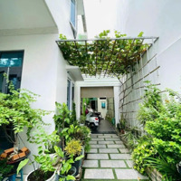 Bán Nhà 2 Tầng Mặt Tiền Đường Lê Chân Trung Tâm Thành Phố Nha Trang