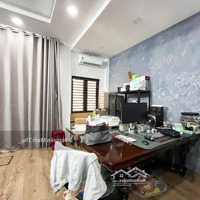 Sát Mặt Tiền, Nở Hậu, 93M2, Nguyễn Thái Sơn, Gò Vấp, Nhỉnh 11 Tỷ Tl