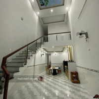 Chủ Kẹt Tiền Bán Gấp Nhà 1 Trệt 1 Lầu . 87,7M2 . Giá Bán 2,3 Tỷ. Đường Chòm Sao. Hưng Định, Thuận An, Bd