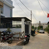 Chủ Kẹt Tiền Bán Gấp Nhà 1 Trệt 1 Lầu . 87,7M2 . Giá Bán 2,3 Tỷ. Đường Chòm Sao. Hưng Định, Thuận An, Bd