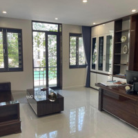Bán Nhà Phân Lô Phố Ngụy Như Kon Tum Gần Khuôn Viên 68M2* 5 Tầng Vỉa Hè Rộng Kinh Doanh Chỉ 25 Tỷ