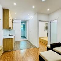 Bán căn hộ tập thể phố Chùa Bộc, Đống Đa 100m2, 3 ngủ, 2vs, ô tô đỗ cầu thang, sổ đỏ lớn