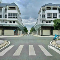 Ngộp Bán Gấp Nhà Đẹp Khu Văn Hoa Villa Chỉ Bằng Giá Nhà Thô