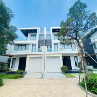 Chính Chủ Gửi Bán Song Lập Lucasta Khang Điền 9,5X17,5M, Nhà Thô, Sổ Hồng, Giá 23,5 Tỉ, Hỗ Trợ Vay
