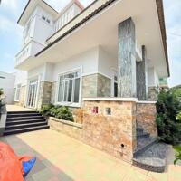 BÁN GẤP BIỆT THỰ TỨ HẢI - 300M2 FULL THỔ - 11 TỶ CÓ TL. LH:0913170684.