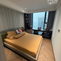 Cần Cho Thuê Căn Hộ Chung Cư Green Stars Căn 2 Phòng Ngủcơ Bản Và Full Đồ. Giá Tốt Nhất Thị Trường