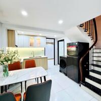 VIP! Lô góc Hoàng Ngân, 40m2x4T giá 8 tỷ ngõ rộng - thoáng, gần ôtô, gần RoyalCity + Hapul