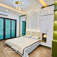 Trung Tâm Quận Hoàng Mai - Mặt Ngõ Thông Kinh Doanh - Chỉ 7.85 Tỷ