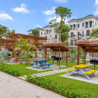 Mới Săn Được Căn Liền Kề Siêu Xịn Giá Đẹp, Vị Trí Đỉnh, Xung Quanh Toàn Tiện Ích Xịn Xò.....