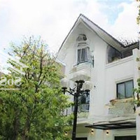 Bán Nhà 325M Tại Việt Hưng Lô Góc Mặt Tiền 20M Phù Hợp Xây Building, Nhà Vườn Giá Chỉ 155 Triệu/M2