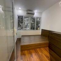 Hơn 7 tỷ nhà gần đường Lê Văn Lương + Hoàng Đạo Thúy 38m2 x 4 tầng, ngõ nông