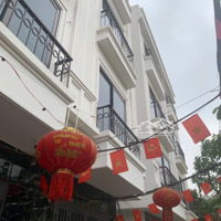 Bán Đất Quận Bắc Từ Liêm Tiện Ích: Nhà Mặt Ngõ To, Ô Tô 7 Chỗ Vào Đất