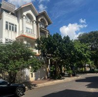 Cho Thuê Nhà Nguyên Căn Biệt Thự Khu Him Lam Diện Tích 450M2 Có Thang Máy Giá Bán 85 Triệu Liên Hệ: 0909934237