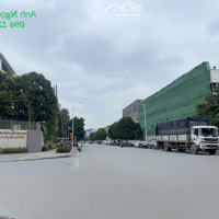 Chính Chủ Bán Gấp Căn Nhà Dân Xây, Lô Góc 2 Mặt Ngõ, Full Nội Thất, 50M Phố Ngọc Thụy, Giá 8.X Tỷ