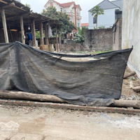 Lô Góc Ô Tô Đỗ Cửa Giá Đầu Tư . Hàng Hiếm.