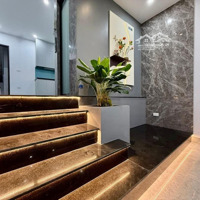 Bán Nhà Đường Láng 40M2 6 Tầng Thang Máy Ngõ Ba Gácmặt Tiền4M Bãi Oto Ngay Cạnh Nhà. Giá Chỉ 9Tỷ