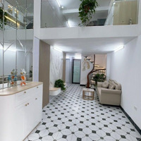 Nhà Đẹp Phố Hào Nam Full Tiện Ích