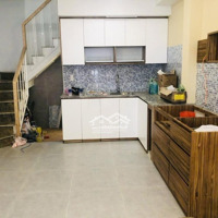 Bán Nhà Đường Cmt8, Quận 10. Ngay Tuyến Metro Số 2, 4 Tấm Sẵn Dòng Tiền 17 Triệu/Th. 40M2 Chỉ 6,3 Tỷ