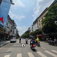 Bán Nhà Phân Lô Bàn Cờ, Ô Tô Tránh, Phố Trần Quốc Hoàn, Vỉa Hè, Kinh Doanh, 45M2, 13.7 Tỷ