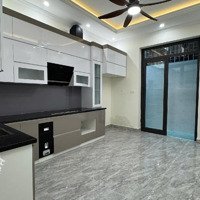 Bán Nhà Bồ Đề, 75M2, 4 Tầng, 4 Phòng Ngủ Rất Mới Và Đẹp Đầy Đủ Nội Thất. Giá Tốt Nhất Khu Vực