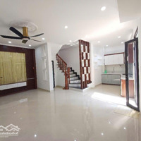 Chỉ 5 Tỷ, Sở Hữu Ngay Nhà 56M2, Mới Koong, Hiện Đại, 4 Tầng, Mặt Tiền Bề Thế 8M Tại Quỳnh Đô