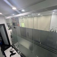 Mặt phố Nguyễn Ngọc Vũ, Cầu Giấy 70m2, giá: 39 tỷ, 7 tầng, mt: 12m, lô góc, vỉa hè 5m