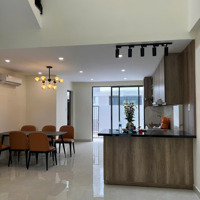 Chính Chủ Cho Thuê Bt Tại The Standard, 20 Triệu Vnd, 100M2, 3 Phòng Ngủ+ 4 Vệ Sinh View Đẹp, Q. Tân Uyên, Bd