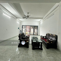 Bán Căn Shophouse Kế Góc Ngay Đầu Cổng Kđt Oasis, Đã Hoàn Thiện, Sẵn Hợp Đồng Thuê