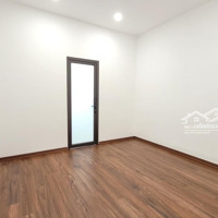 Chính Chủ Cần Tiền Bán Gấp Nhà Mới Xây Phố Đàm Quang Trung, Diện Tích: 45M2,20M Ra Phố,Full Nội Thất,Ở Sướng