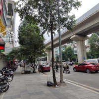 Bán Nhà Mặt Phố Đàm Quan Trung, 41M2, Mặt Tiền Rộng, Kinh Doanh Tốt, Giá Rẻ Nhất Khu Vực. 13.6 Tỷ